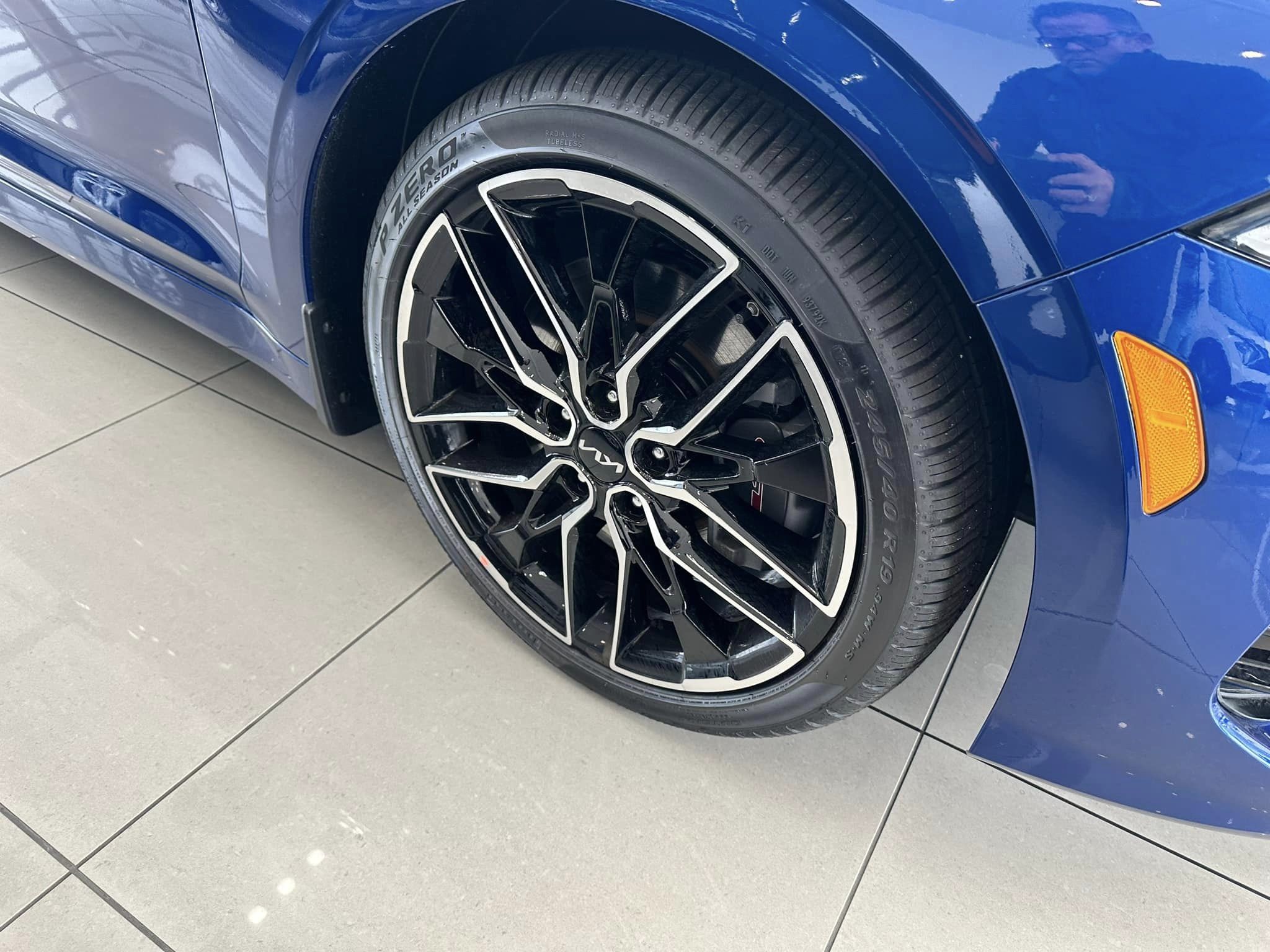 2023 Kia K5 - Saphire Blue GT FWD - Rims