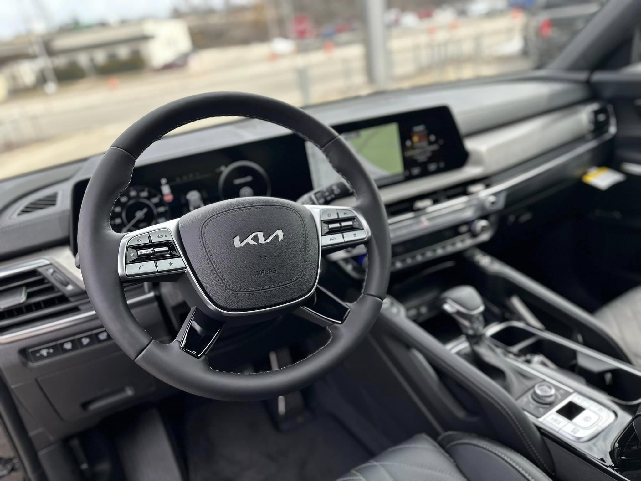 2023 Kia Telluride - SX Prestige X-Pro Trim - Driver View