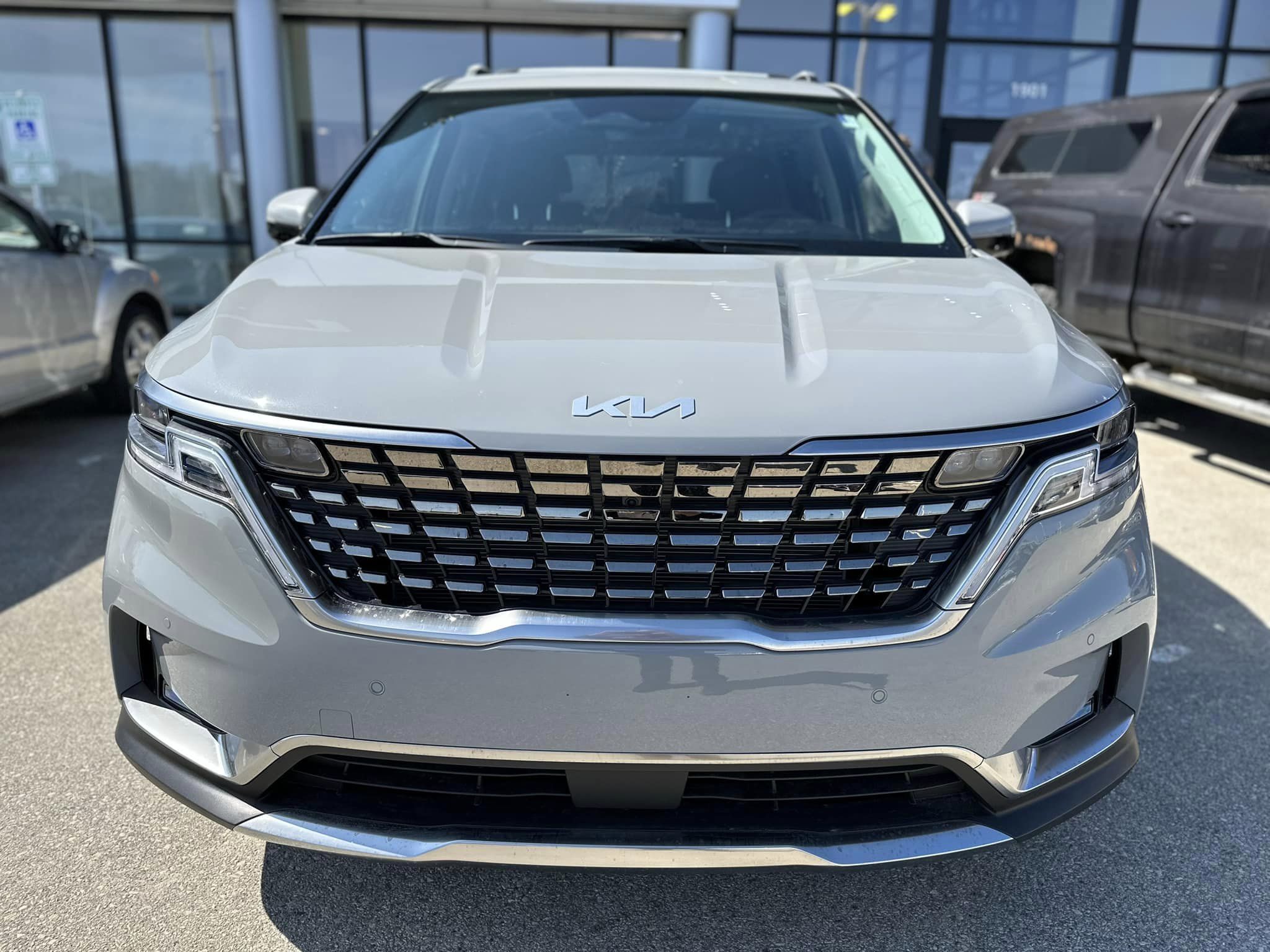 2023 Kia Carnival - Ceramic Gray - SX Prestige Trim - Front View
