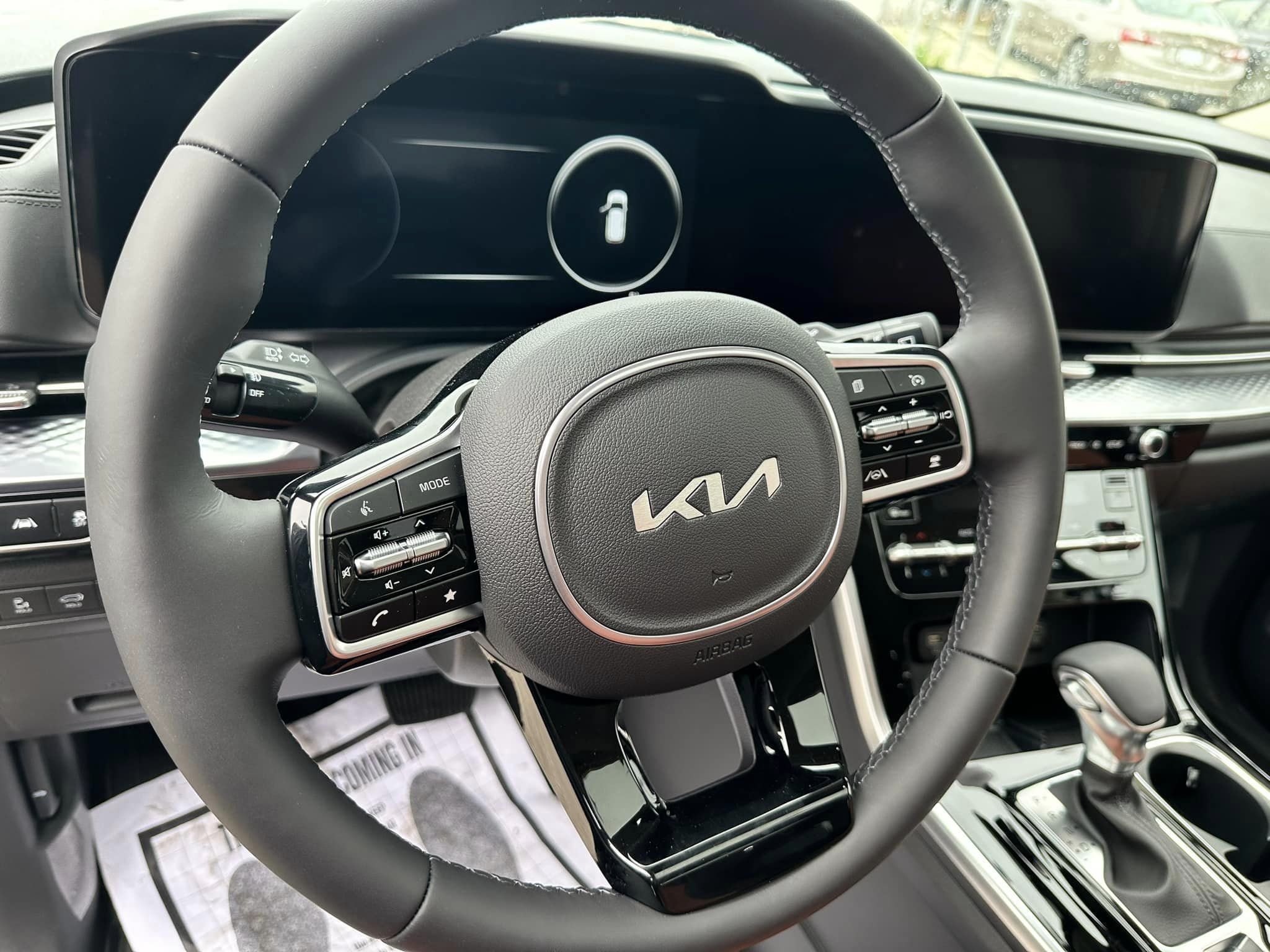 2023 Kia Carnival -  Aurora Black Pearl - SX Prestige Trim - Steering Wheel