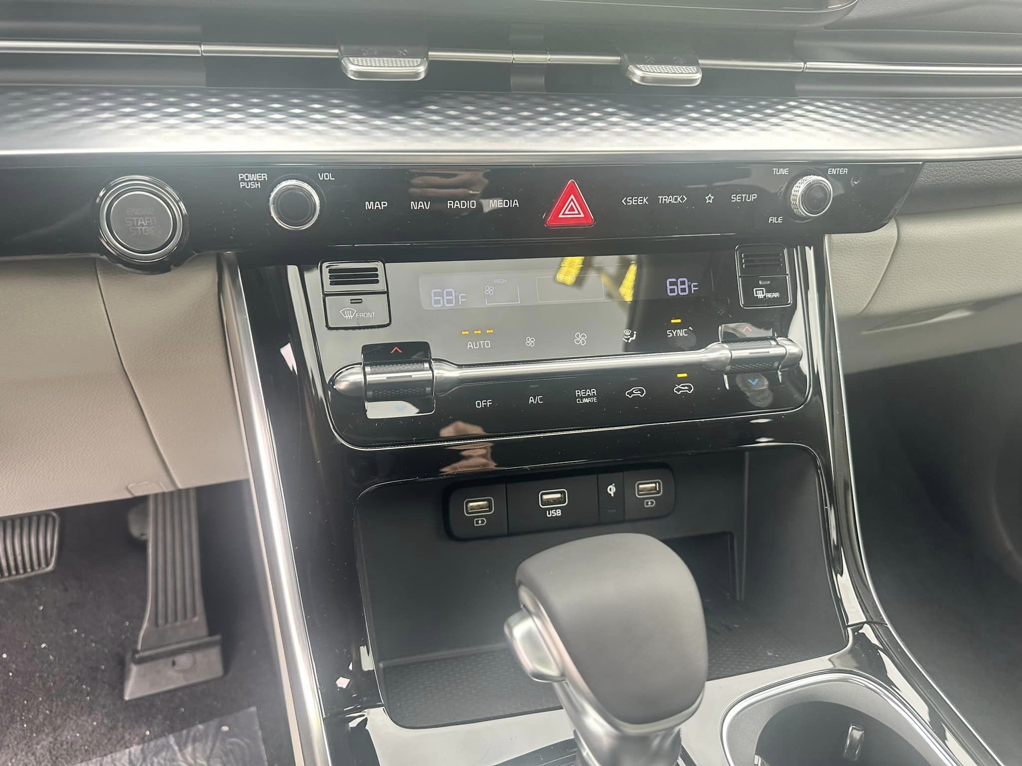 2024 Kia Carnival -  Flare Red - SX Prestige - 