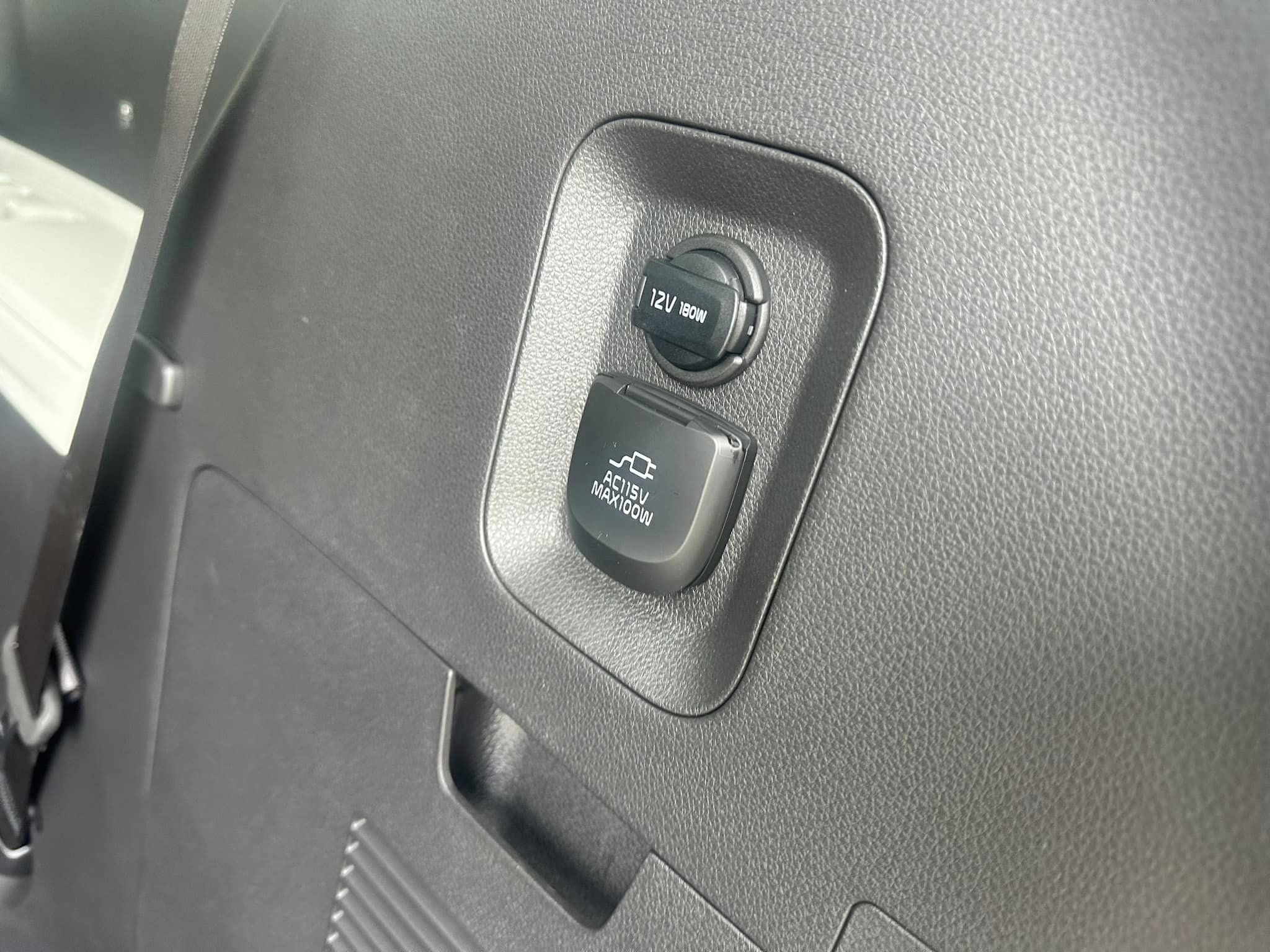 2024 Kia Carnival -  Flare Red - SX Prestige - 