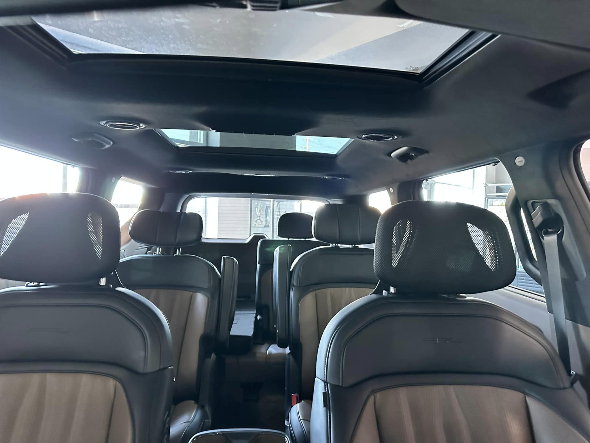 2024 Kia EV9 - Gravity Gray/Black Interior - GT-Line Preview Trim - 