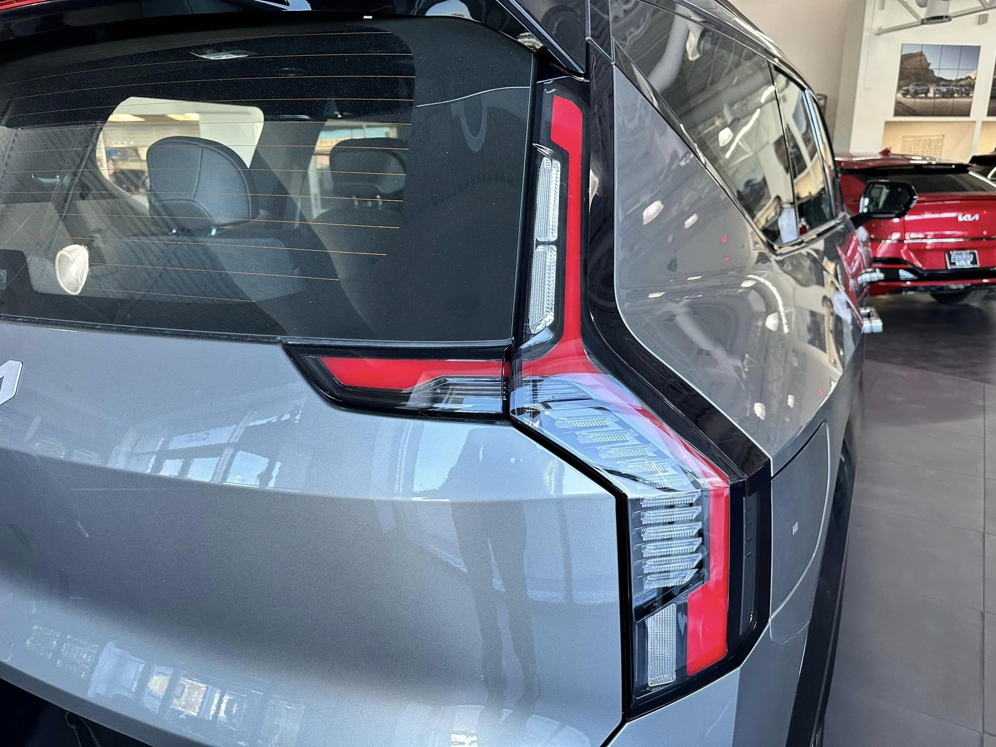 2024 Kia EV9 - Gravity Gray/Black Interior - GT-Line Preview Trim - 