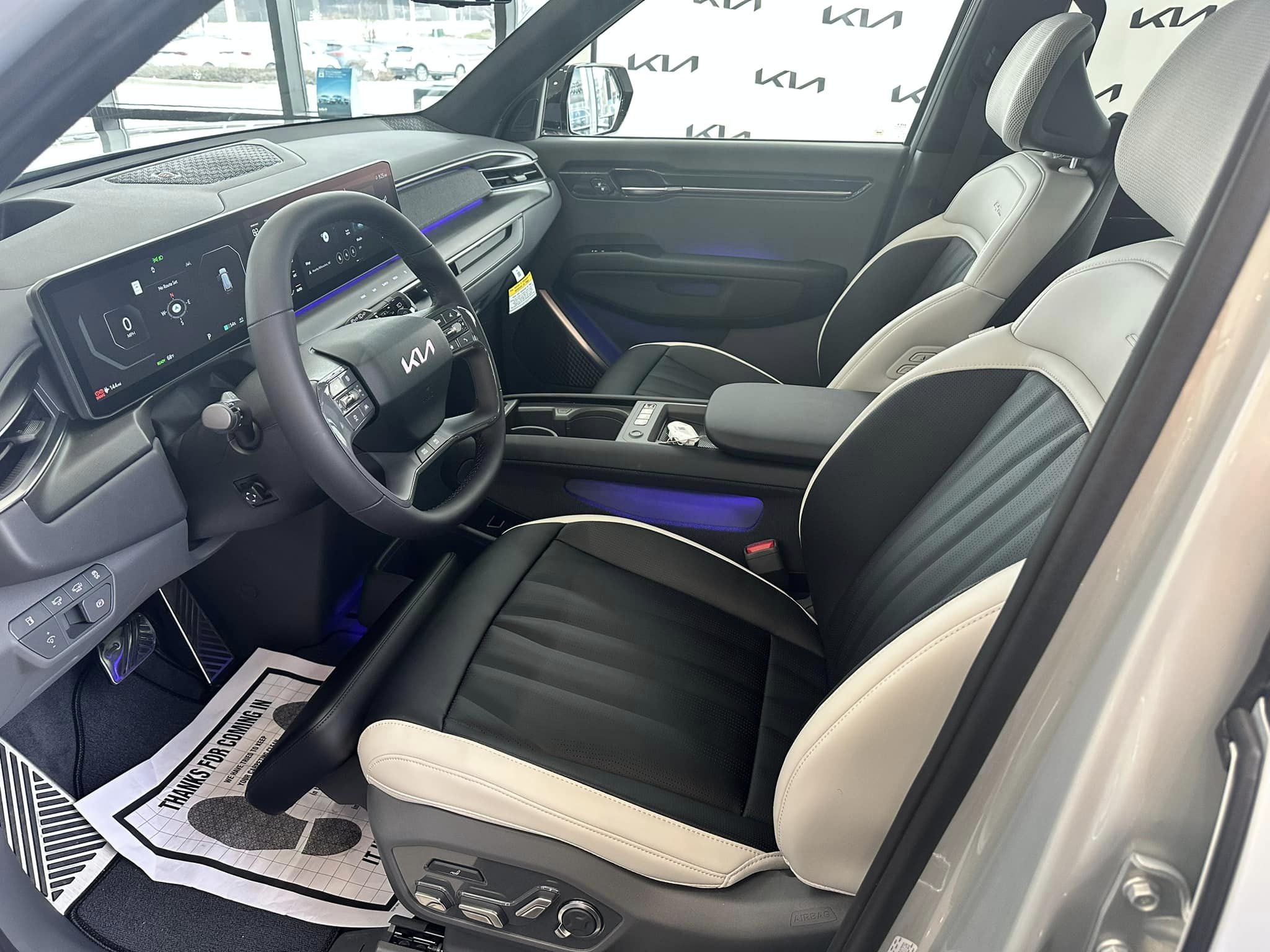 2024 Kia EV9 - Ivory Silver/Gray Interior - GT-Line Trim - 