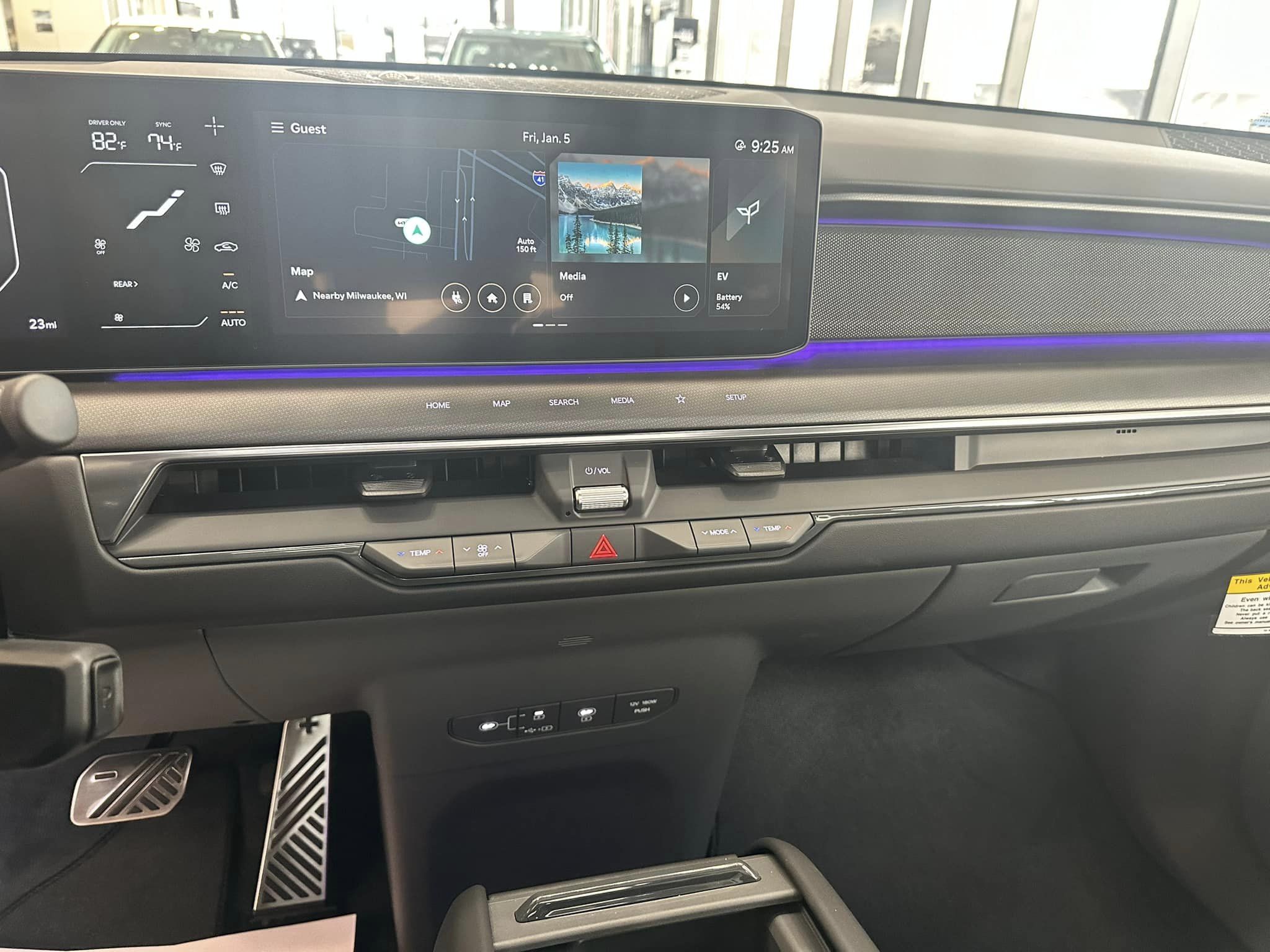 2024 Kia EV9 - Ivory Silver/Gray Interior - GT-Line Trim - 