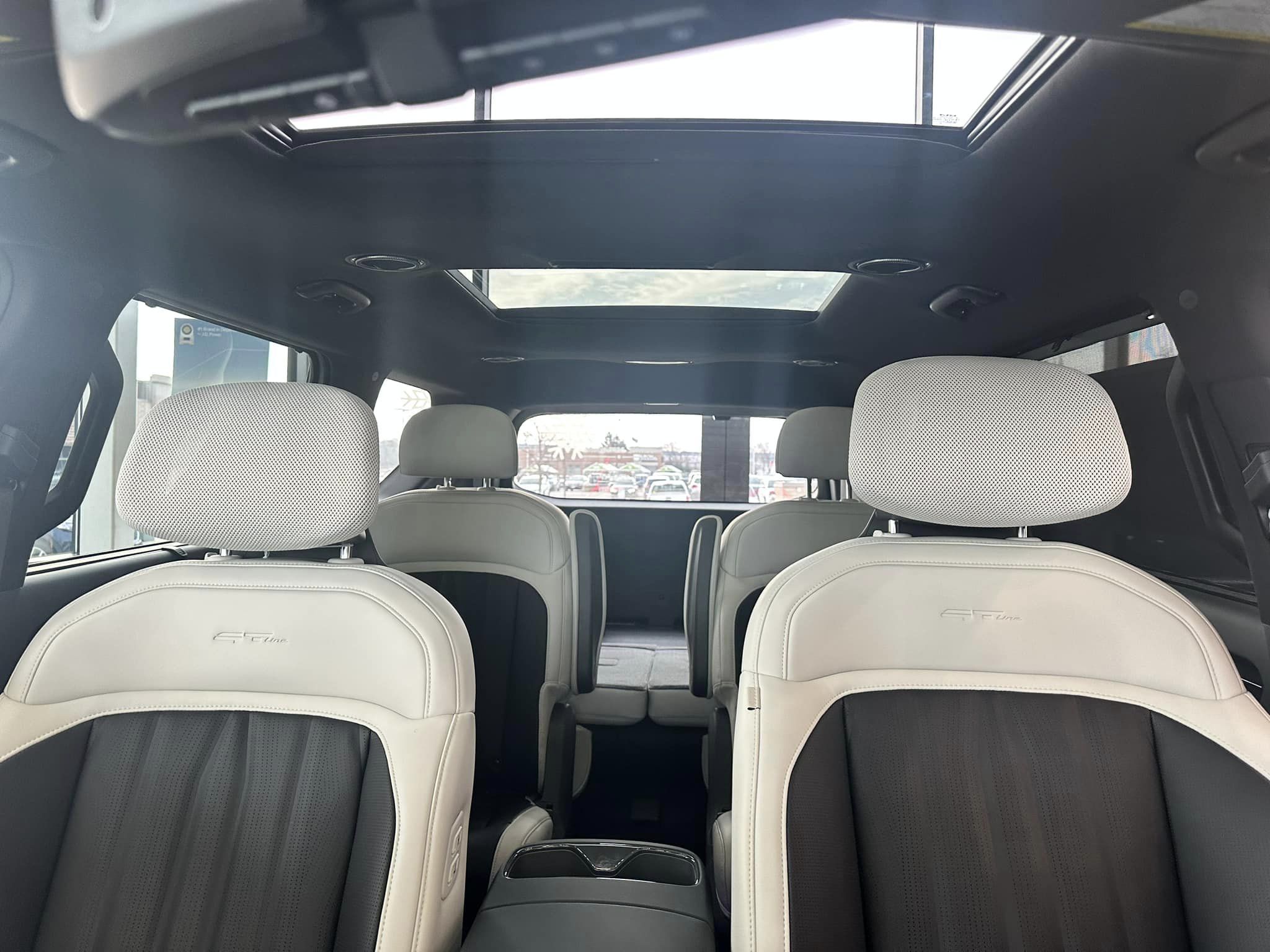 2024 Kia EV9 - Ivory Silver/Gray Interior - GT-Line Trim - 
