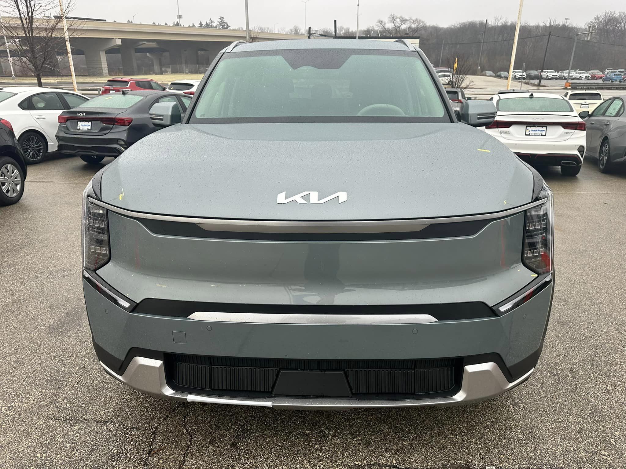 2024 Kia EV9 - Ice Green/Light Gray Interior - Wave AWD Trim - 