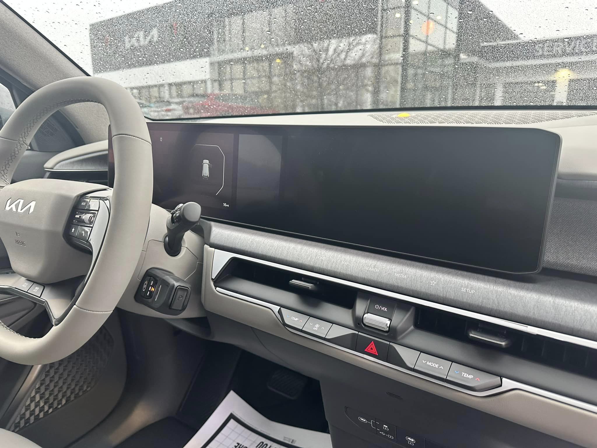 2024 Kia EV9 - Ice Green/Light Gray Interior - Wave AWD Trim - 