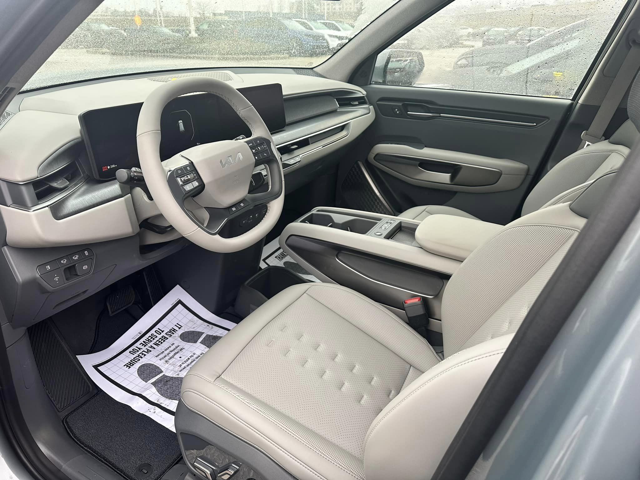 2024 Kia EV9 - Ice Green/Light Gray Interior - Wave AWD Trim - 