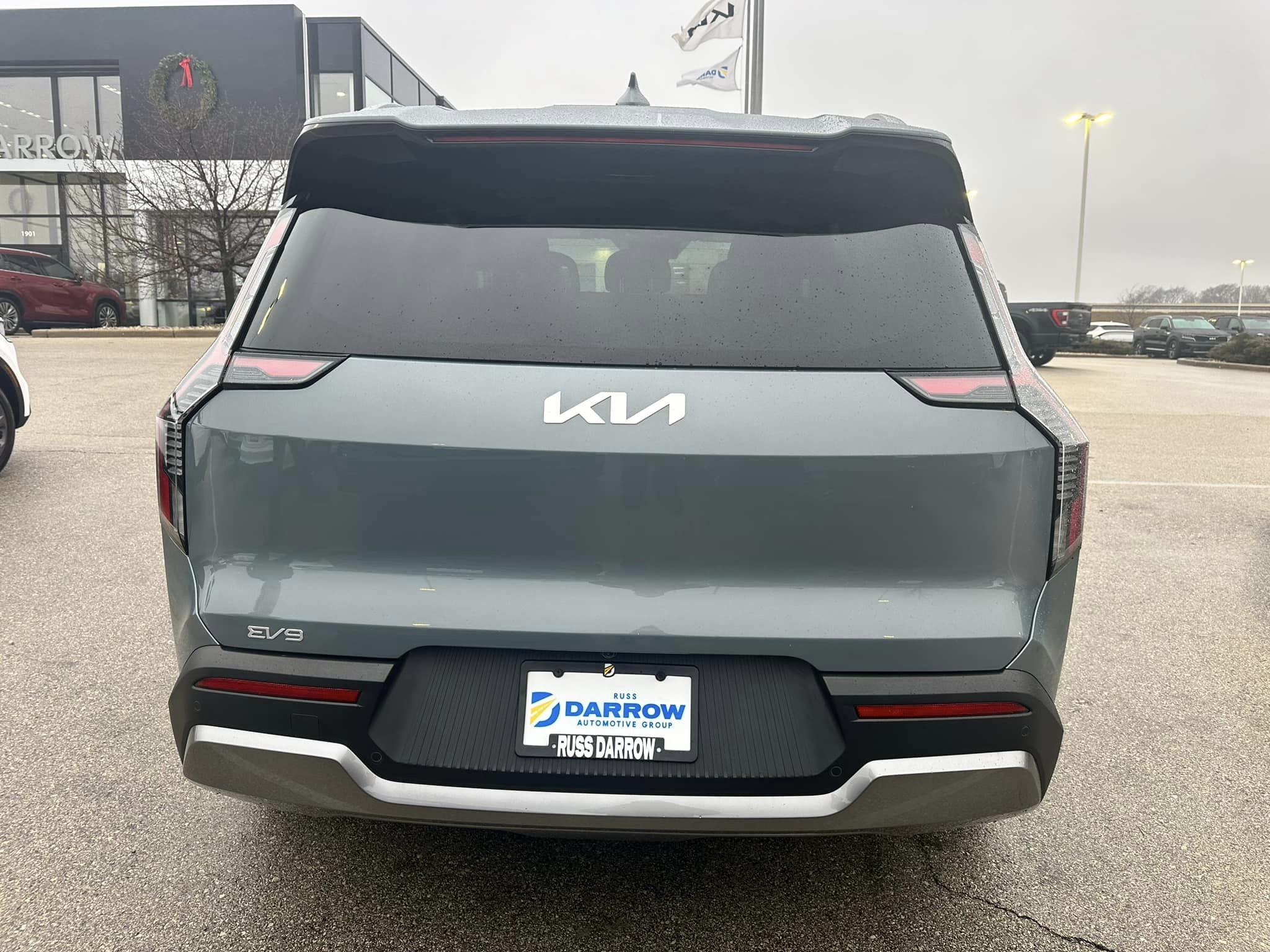 2024 Kia EV9 - Ice Green/Light Gray Interior - Wave AWD Trim - 