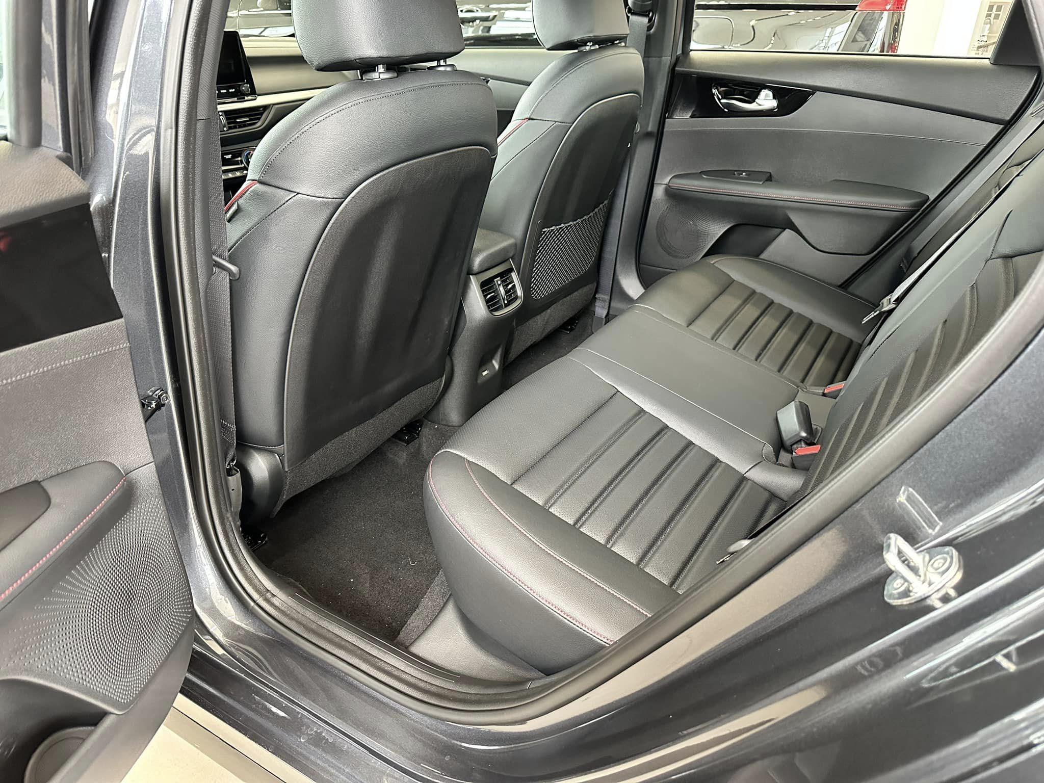 2023 Kia Forte - Gravity Gray - GT Trim - Passenger Seats