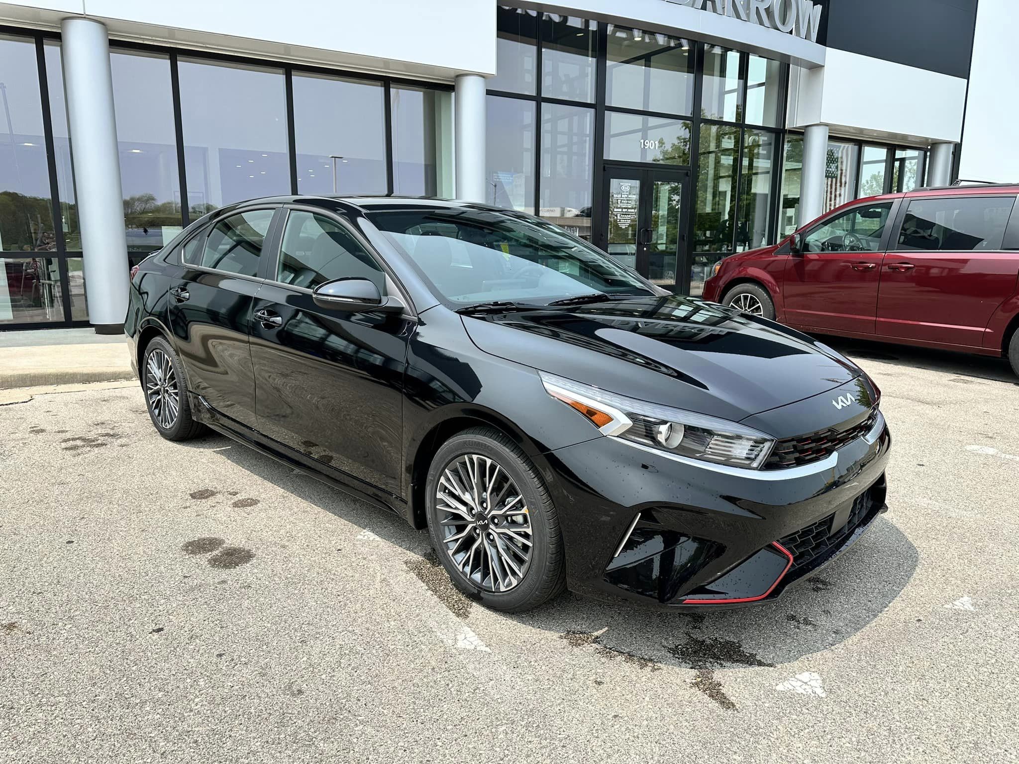 2023 Kia Forte - Auoroa Black - GT-Line Trim - Passenger Front View