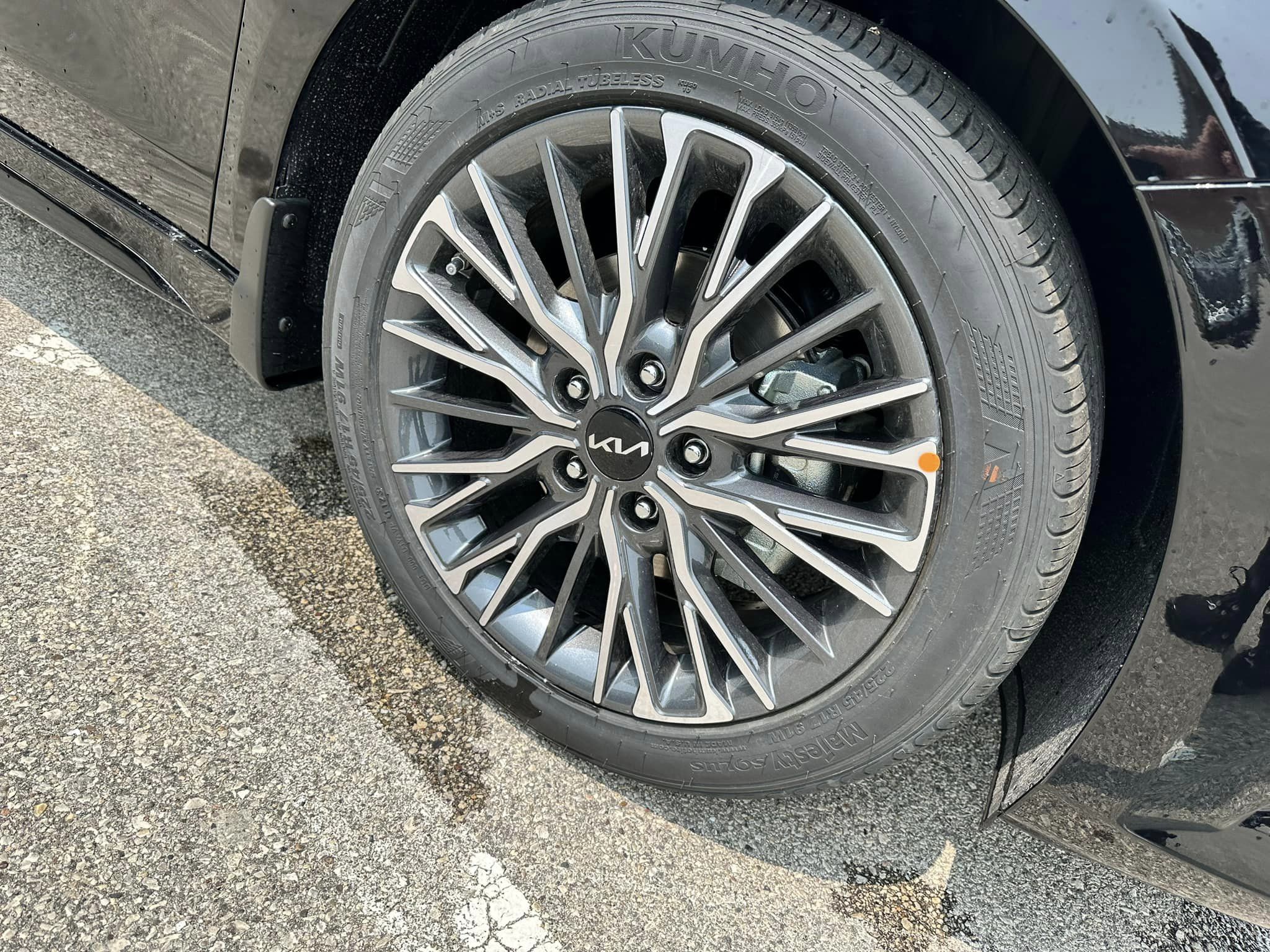 2023 Kia Forte -  Aurora Black - GT-Line Trim - Rims