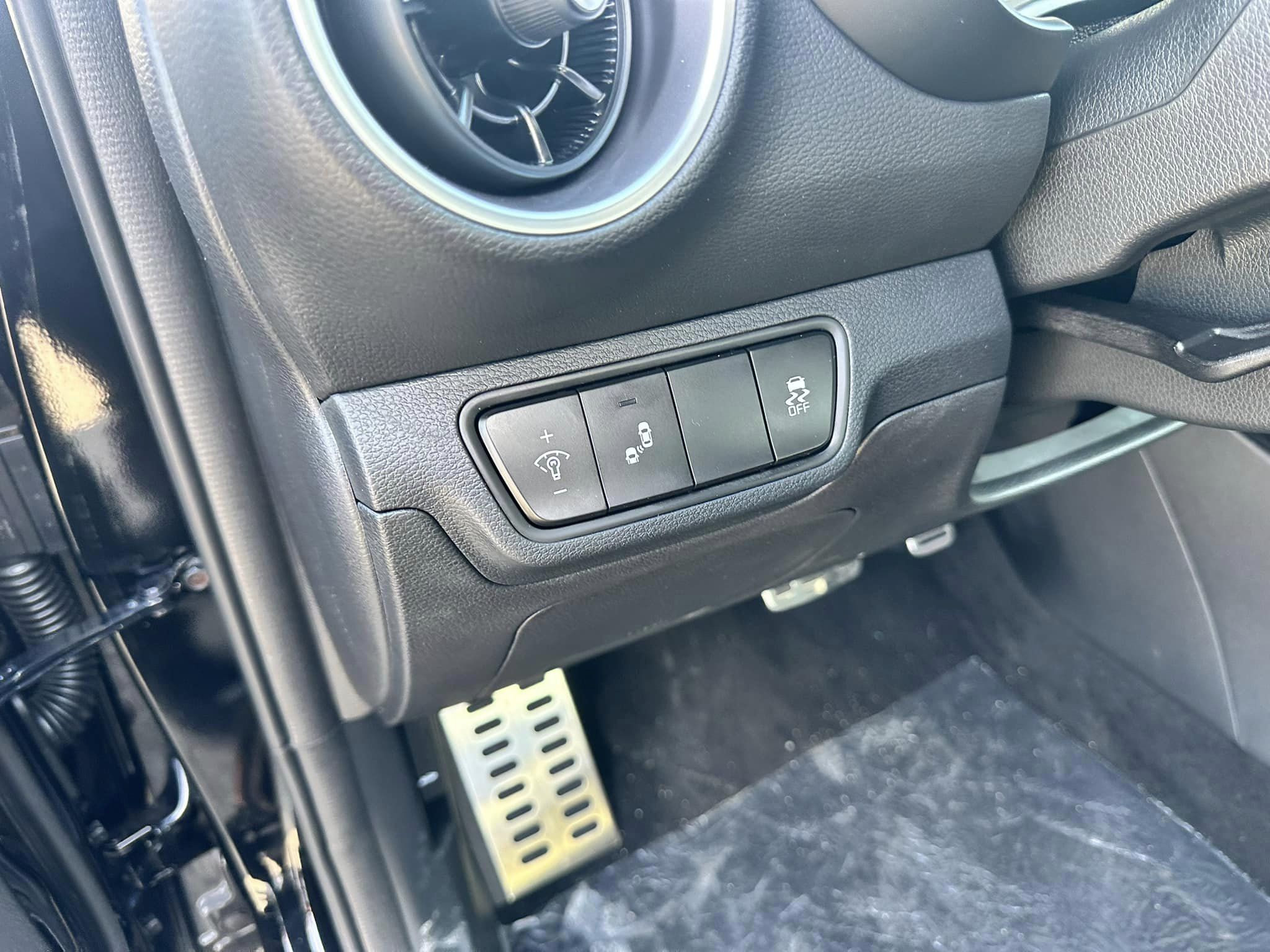 2024 Kia Forte - Aurora Black - GT-Line Trim - 