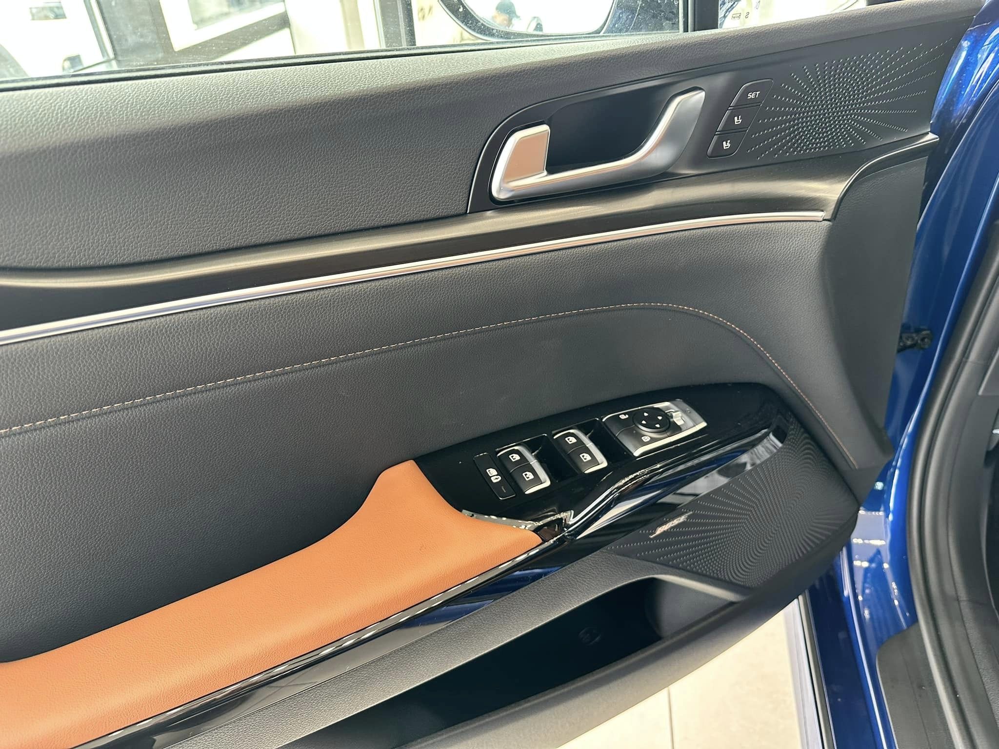 2023 Kia K5 - Saphire Blue GT FWD - Driver's Door