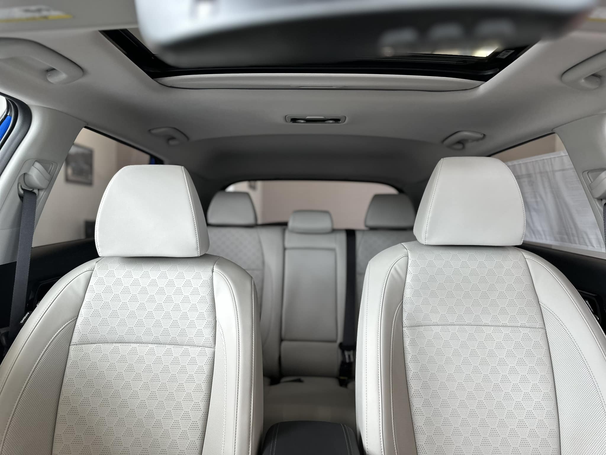 2023 Kia Seltos - Neptune Blue - EX Trim - Interior View