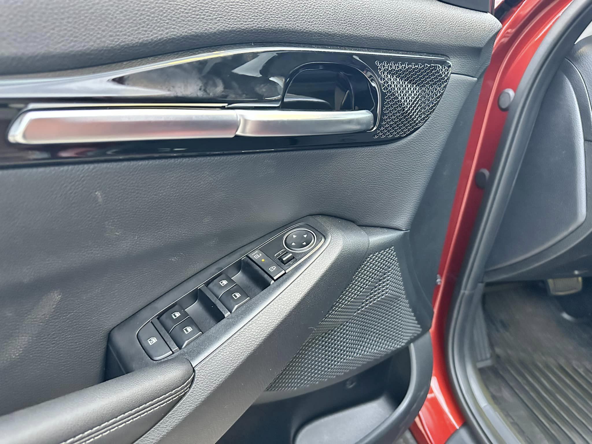 2024 Kia Seltos - Mars Orange - S Trim - Driver Door Controls