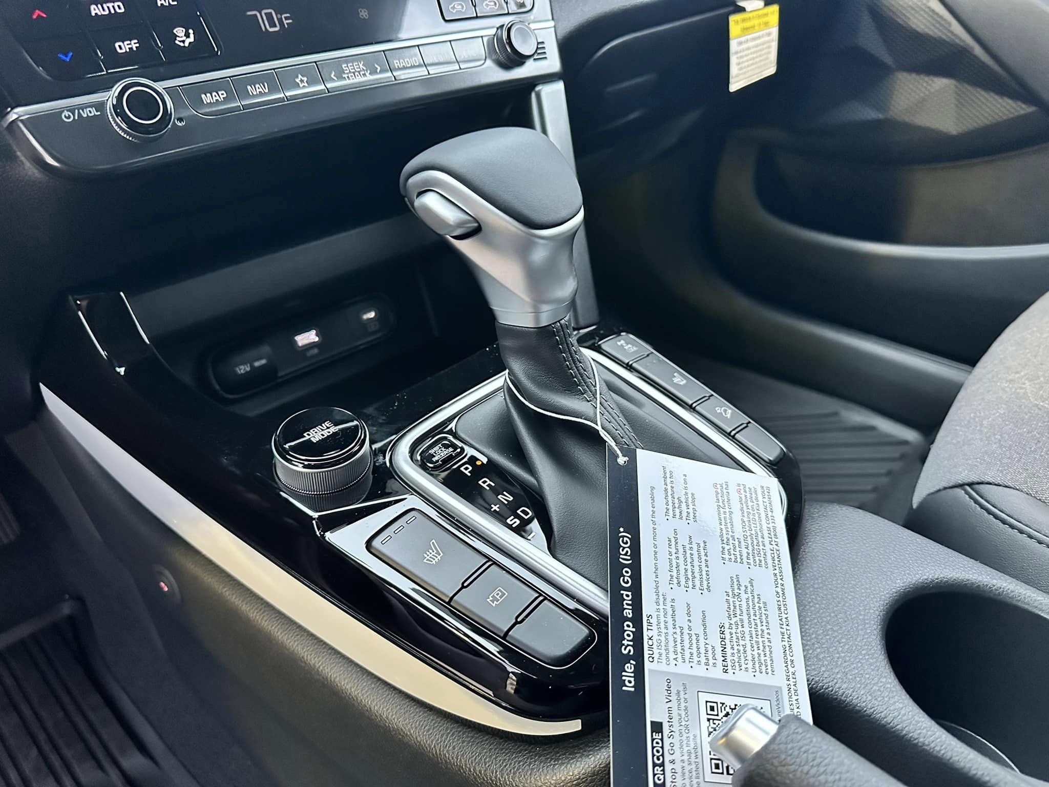 2024 Kia Seltos - Mars Orange - S Trim - Heated Seats Shifter View