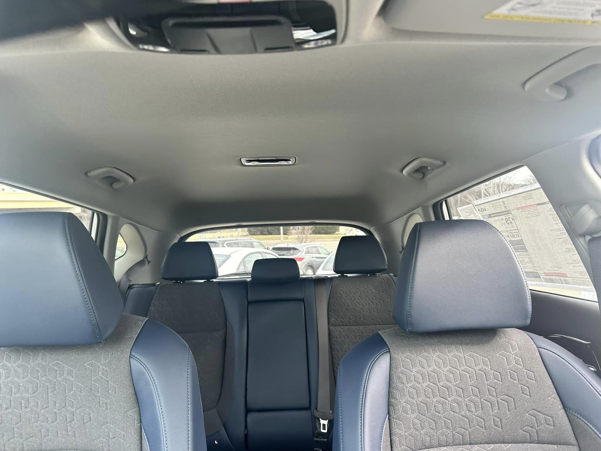 2024 Kia Seltos - Snow White Pearl - S Trim - 