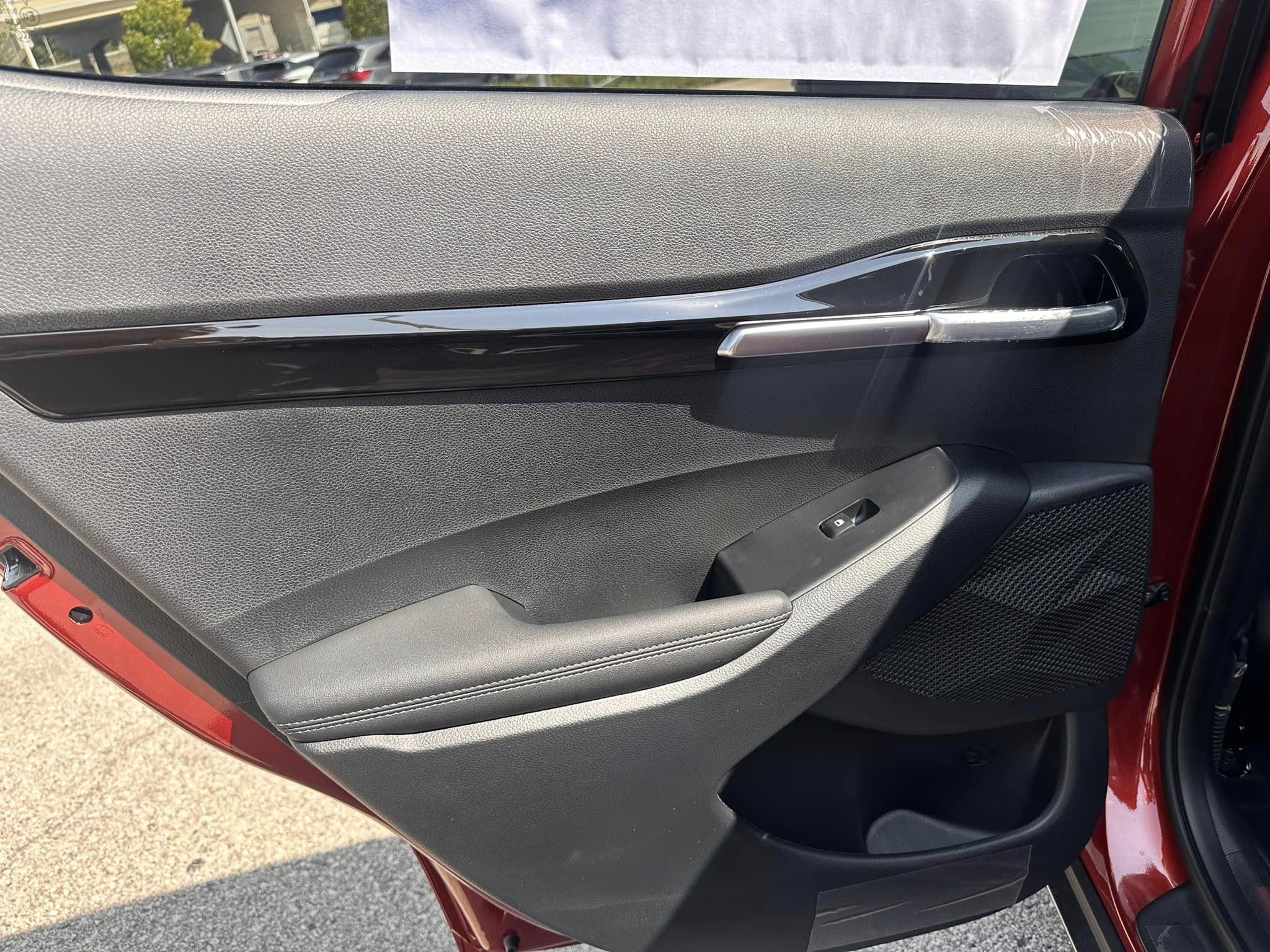 2025 Kia Seltos -  Mars Orange - SX Trim - 