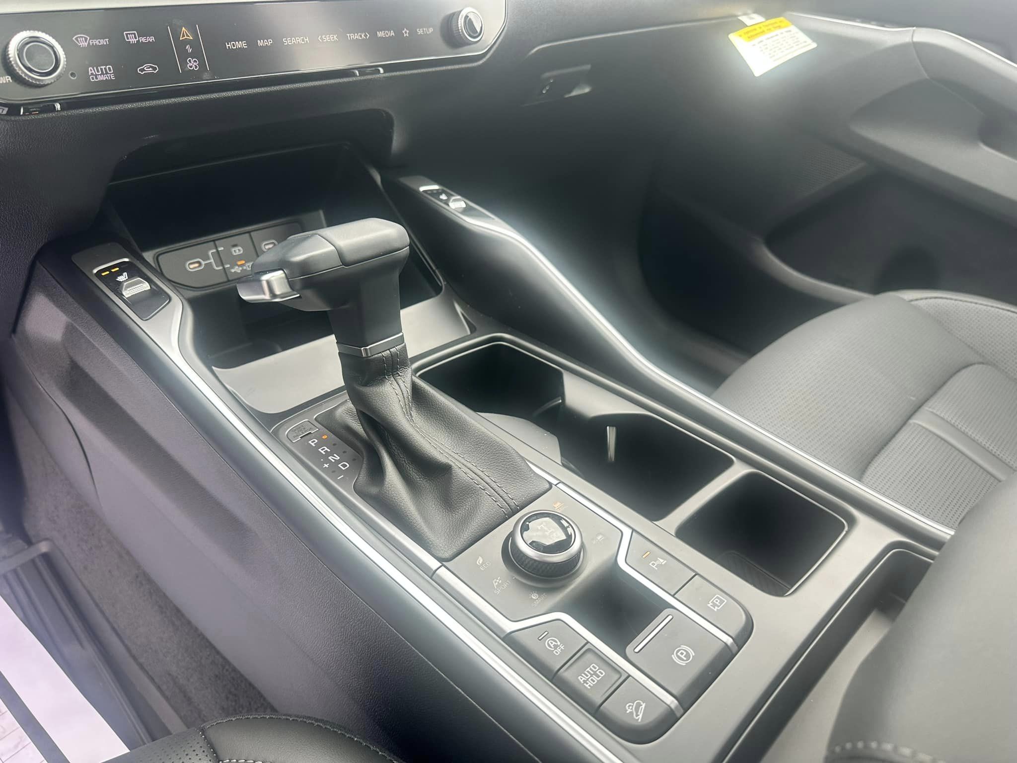 2024 Kia Sportage - Ebony Black - S AWD Trim - 