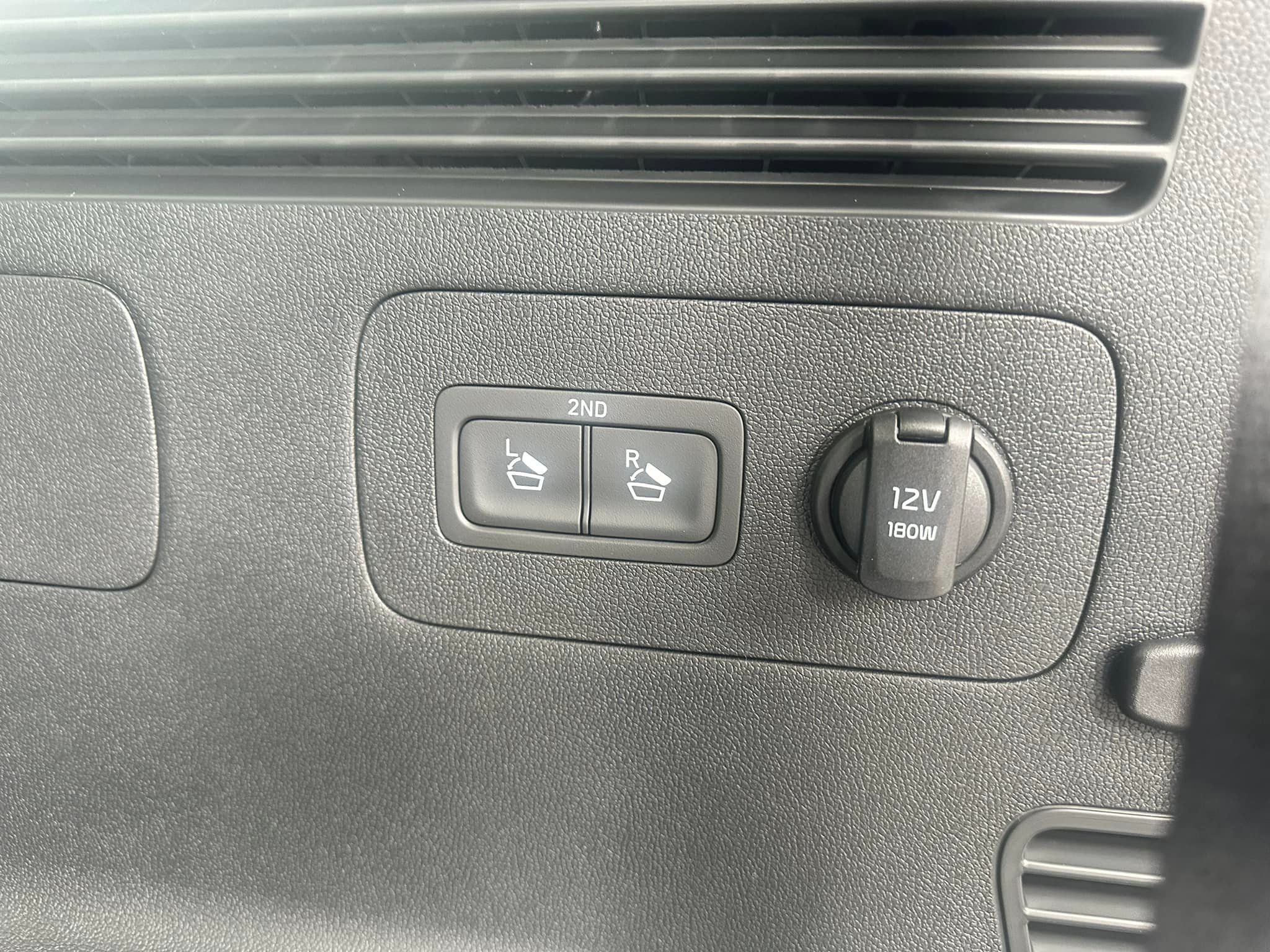 2024 Kia Sportage - Ebony Black - S AWD Trim - 