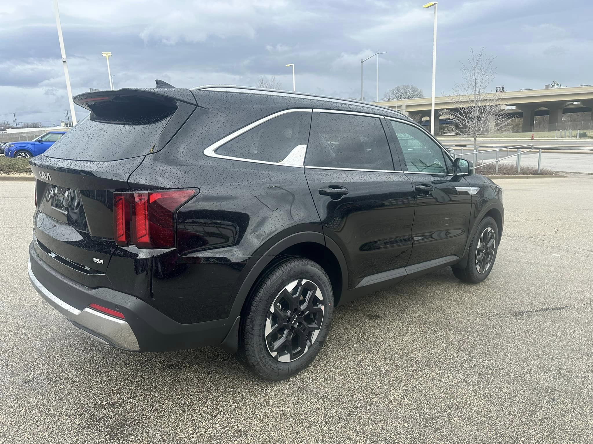 2024 Kia Sportage - Ebony Black - S AWD Trim - 