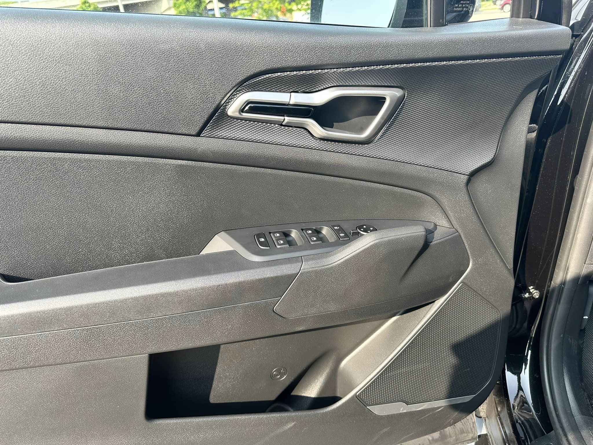2023 Kia Sportage Hybrid - Fusion Black - LX Trim - Driver Door