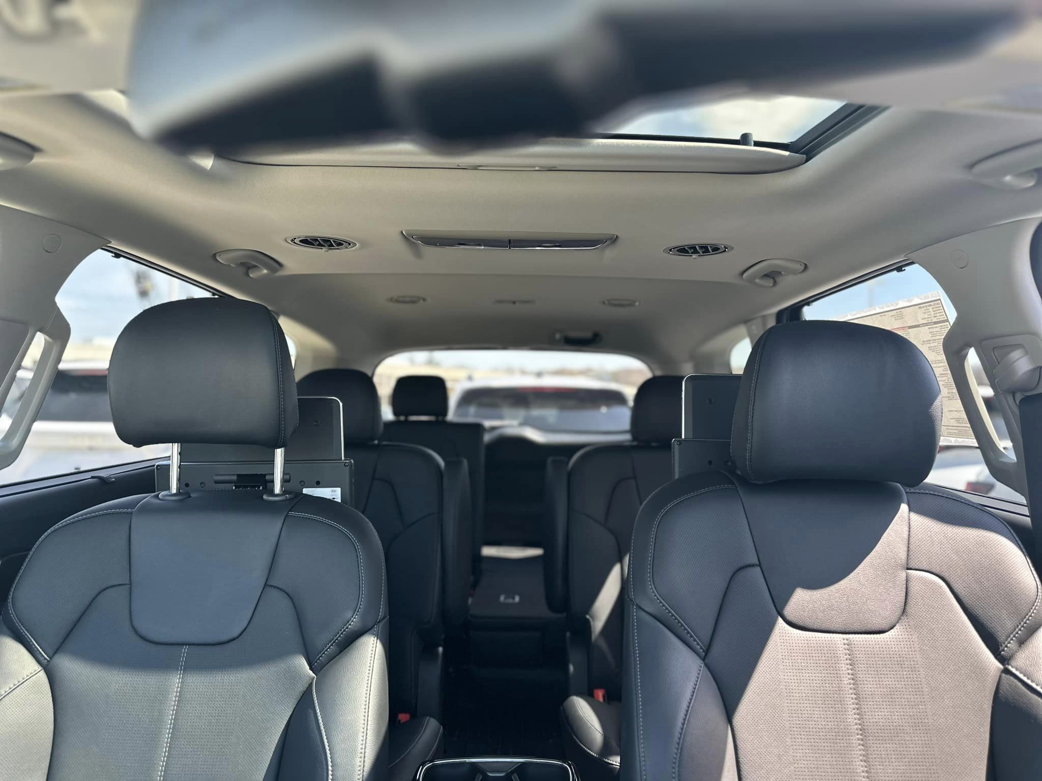 2023 Kia Telluride - EX Trim - Gravity Gray - Interior View