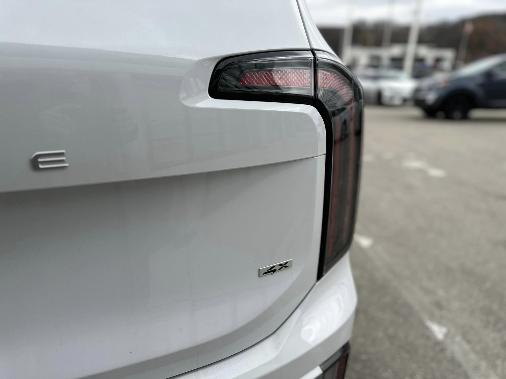 2023 Kia Telluride - SX Trim - Passenger Tail Light