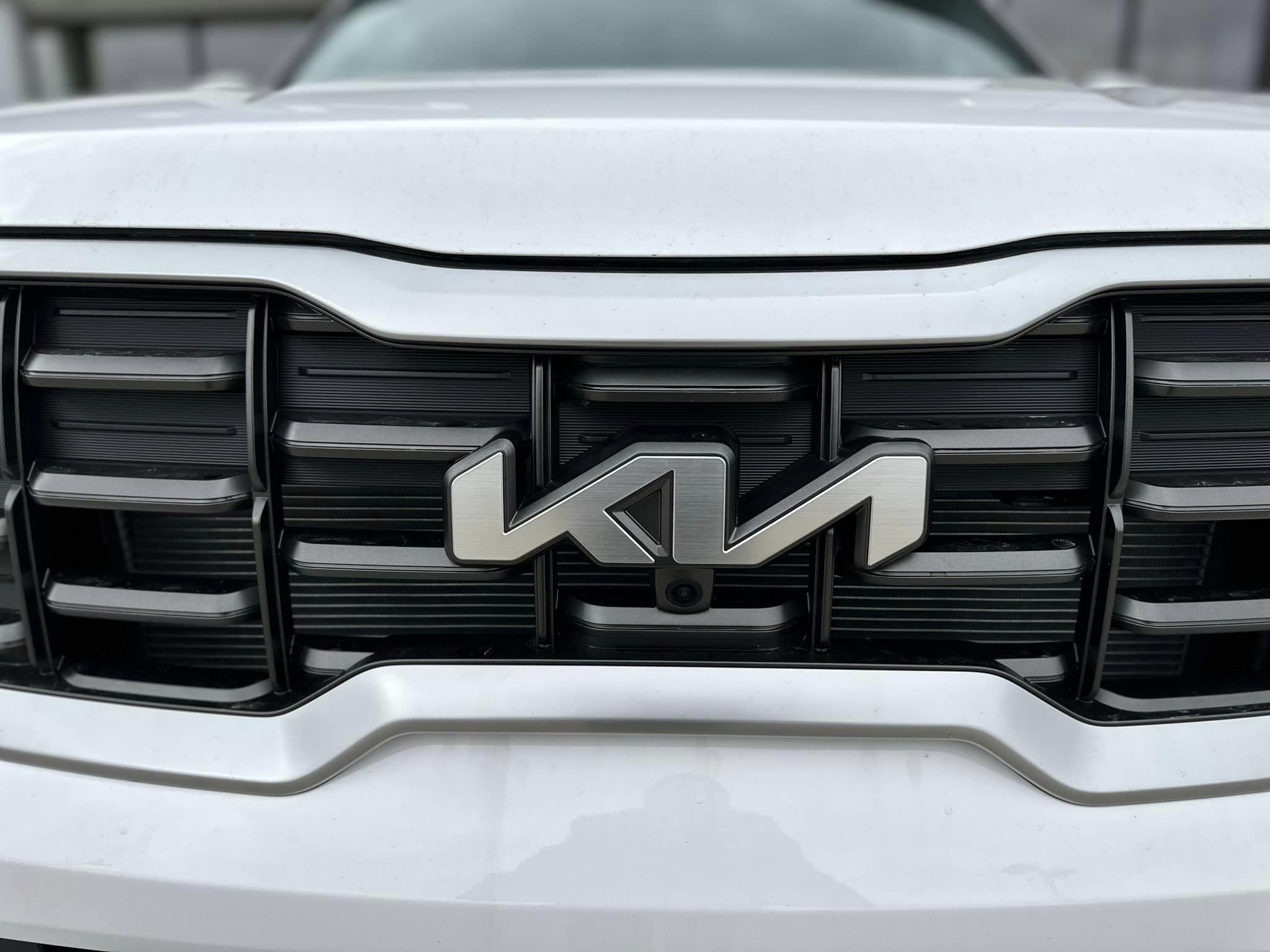 2023 Kia Telluride - SX Trim - Grill Close Up