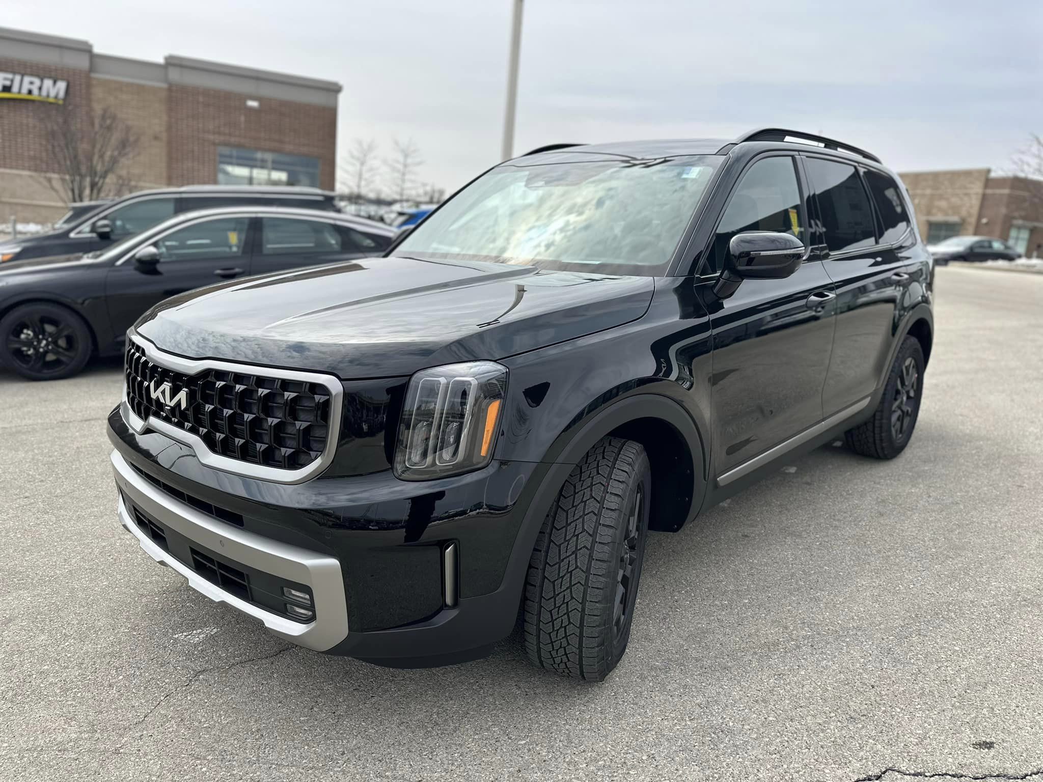 2023 Kia Telluride - SX Prestige X-Pro Trim - Driver's Side Front View
