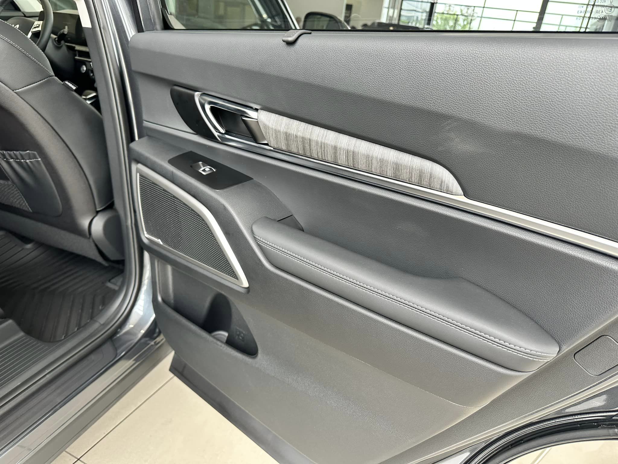2024 Kia Telluride - EX Trim - Gravity Gray - 